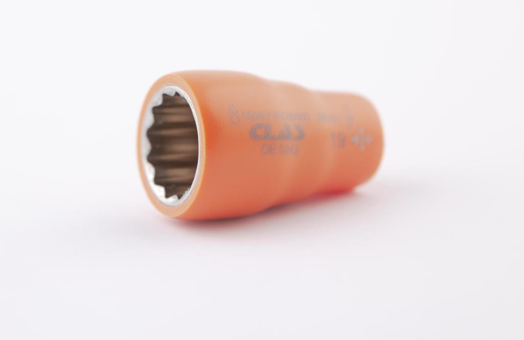 Douille standard 3/8" CLAS OE 0242